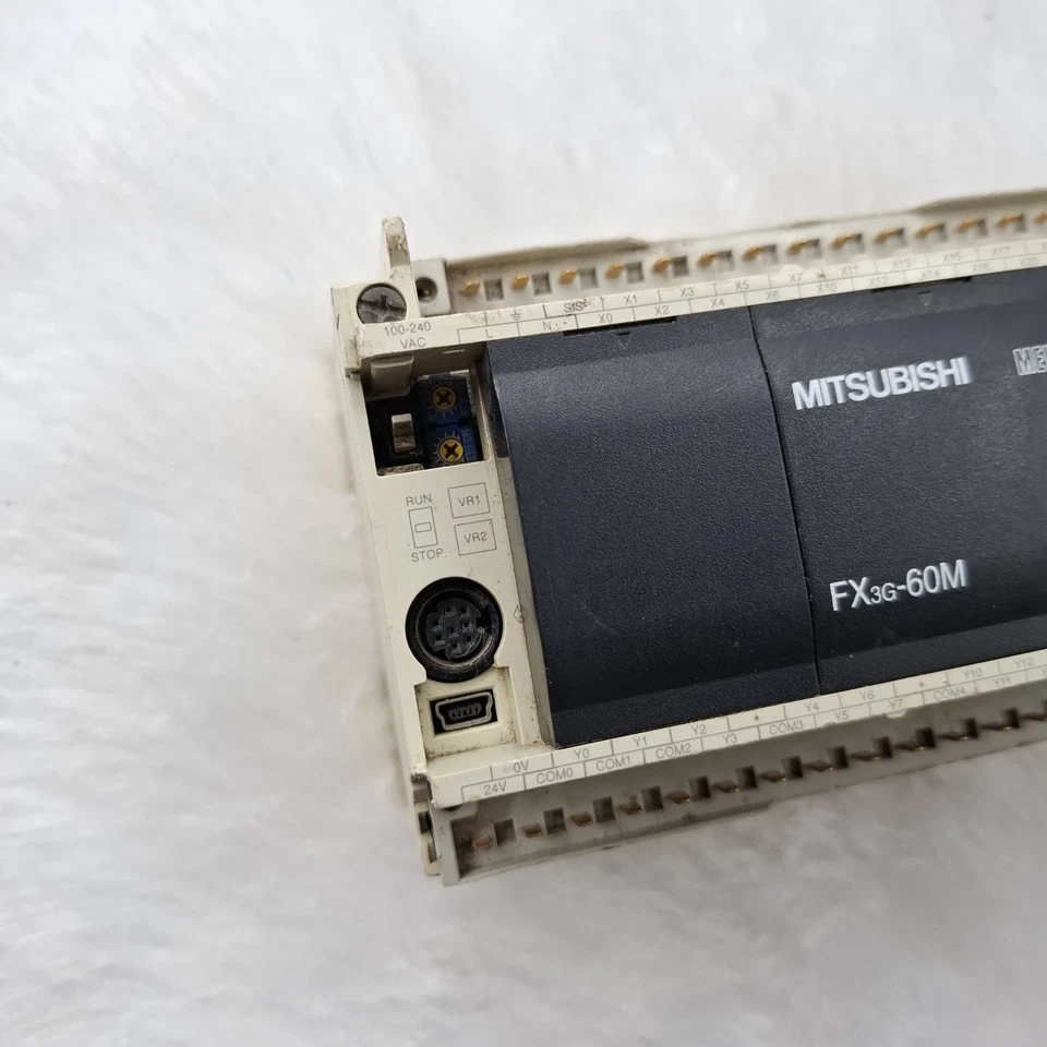 COSMETIC DAMAGED MITSUBISHI FX3G-60MR/ES-A PROGRAMMABLE CONTROLLER FX3G60MRESA